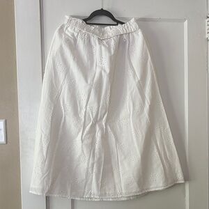Universal Thread White Eyelet A-Line Skirt